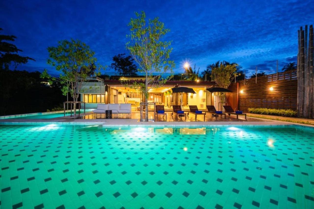 Charcoal Panwa Beach Phuket Ban Tha Khreng Exterior foto